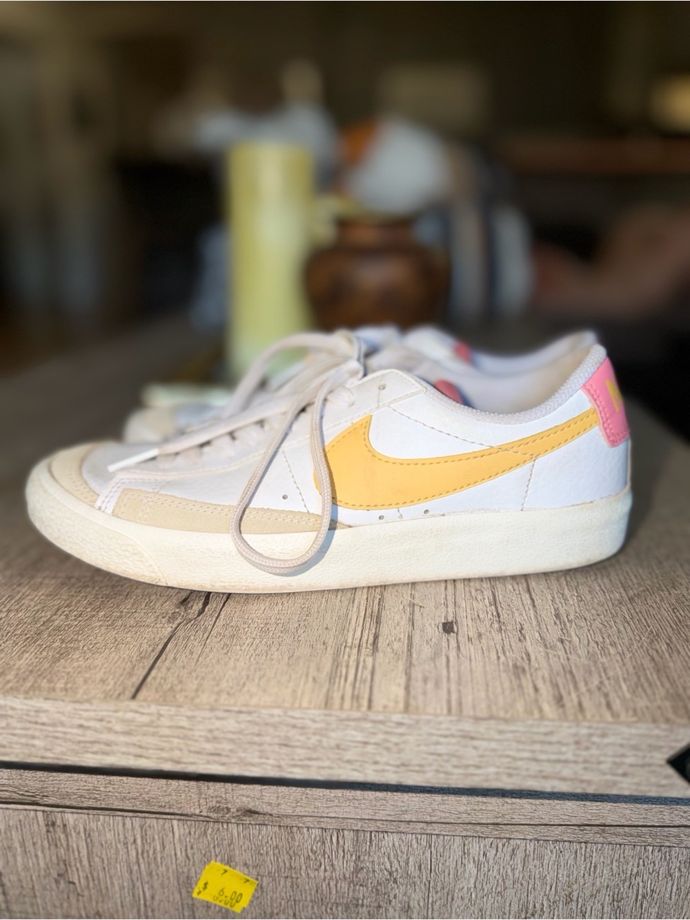 Nike Blazer Low ‘77 White Yellow Pink Sneakers Women’s US 5.5 DA4074-117 - Picture 4 of 7